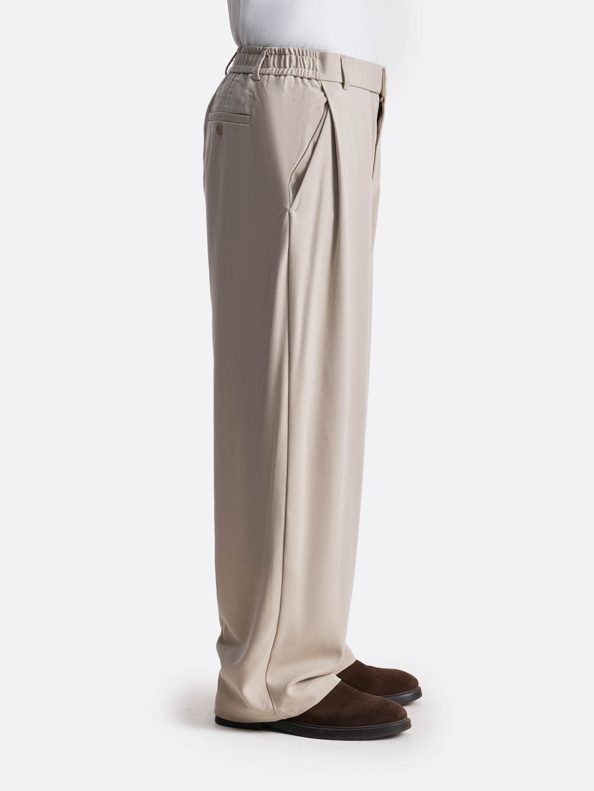 Брюки тихий силуэт