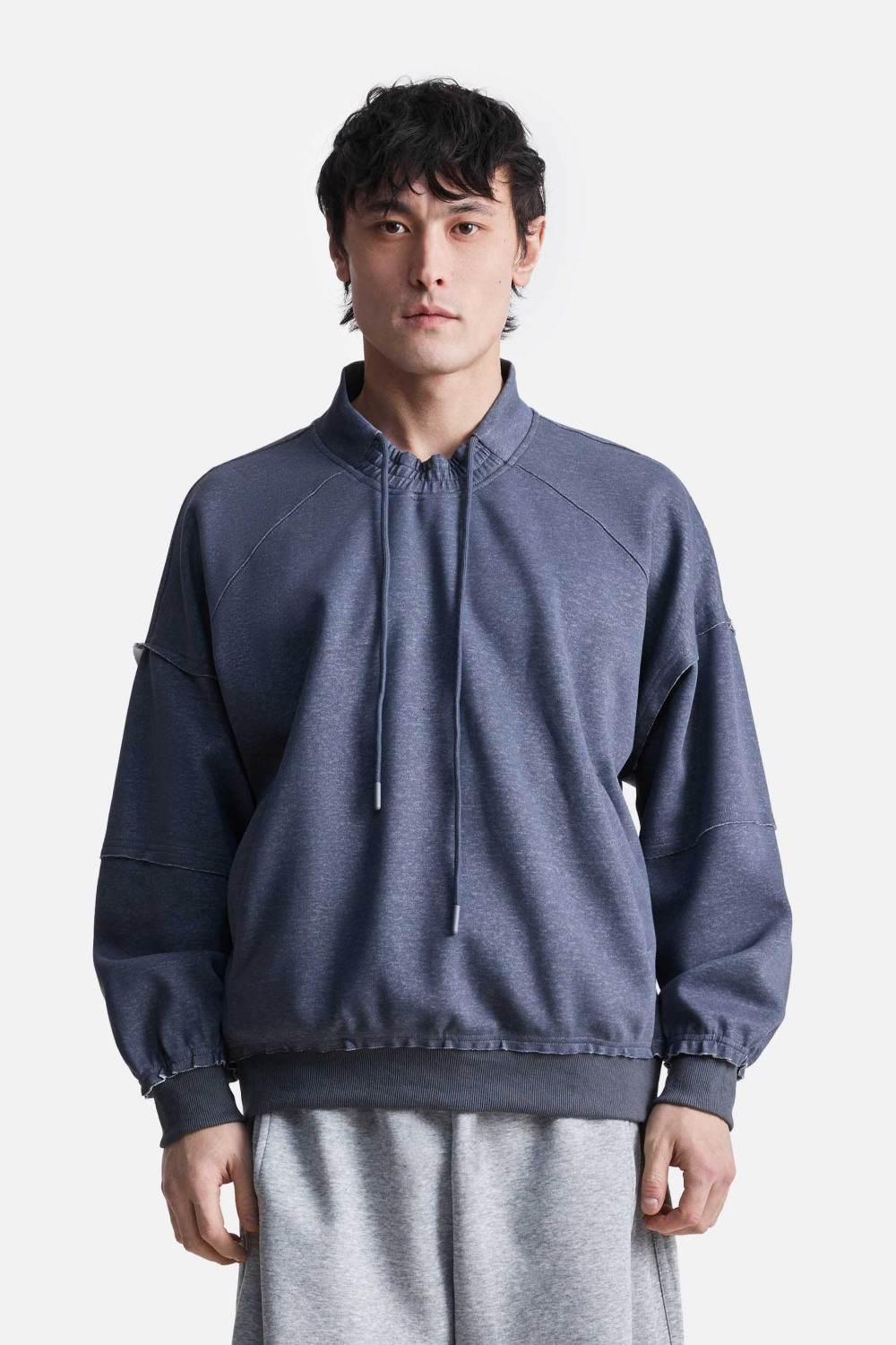 Свитшот с кулиской