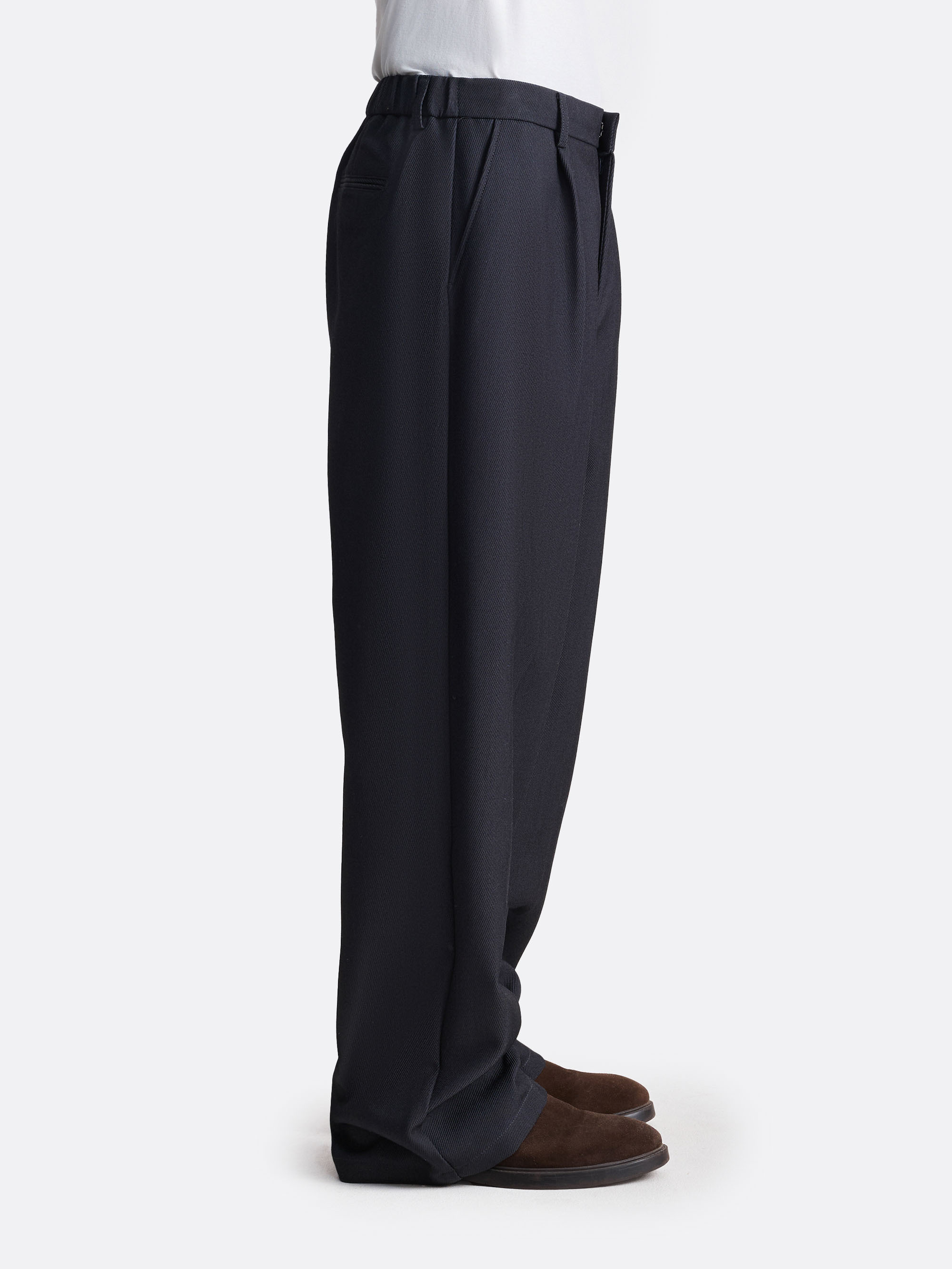 Брюки прямого кроя