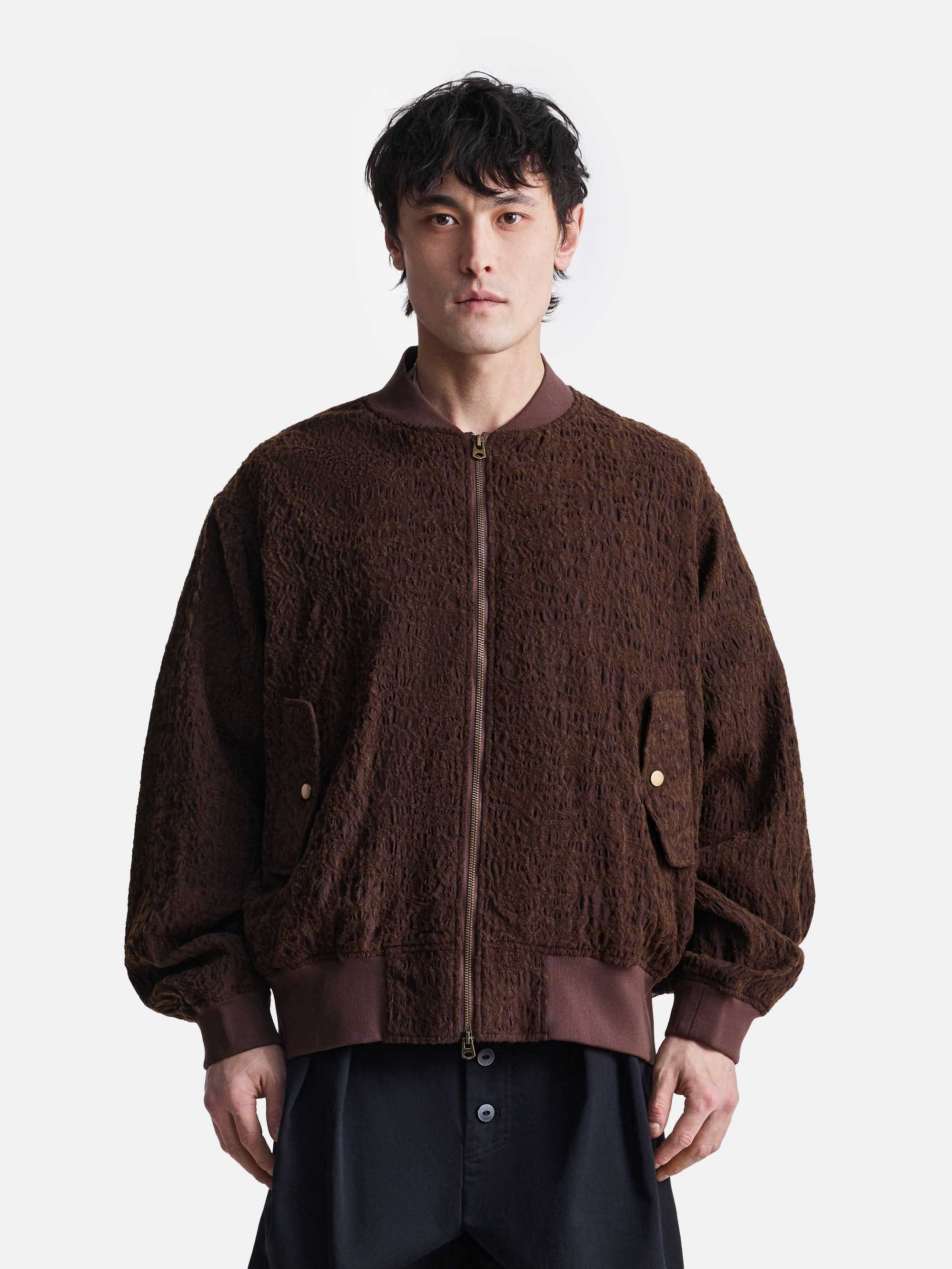 Бомбер с фактурной отделкой