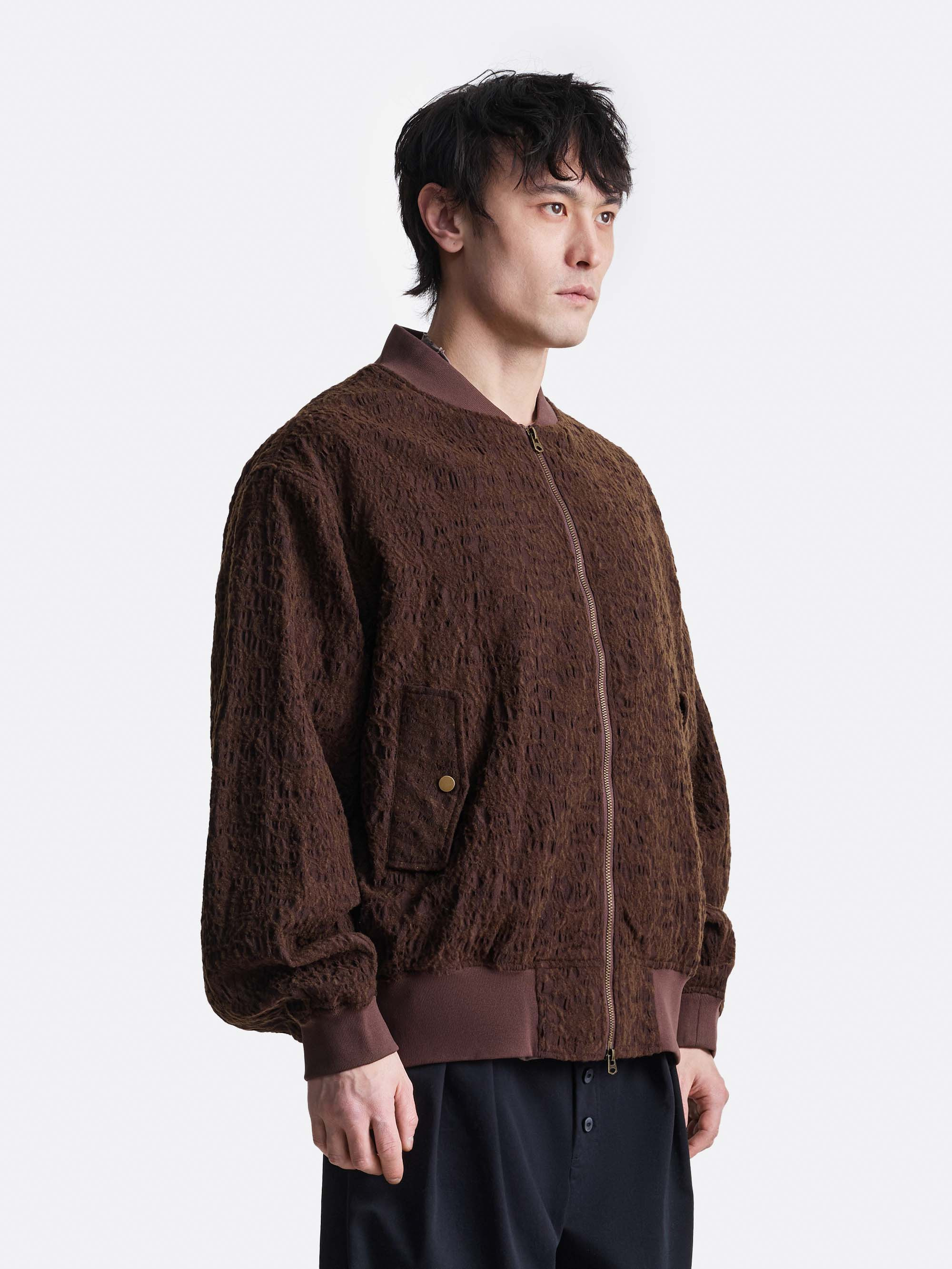 Бомбер с фактурной отделкой