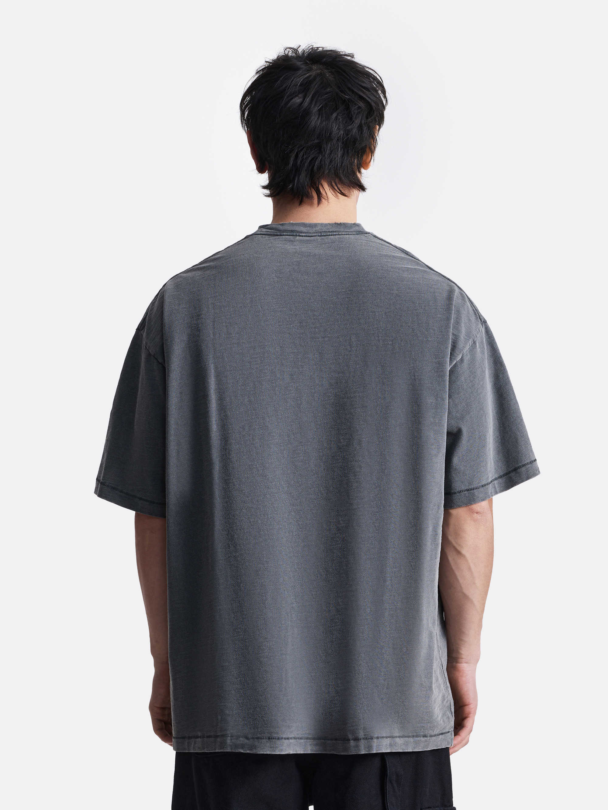 ​Футболка с выцветшим эффектом