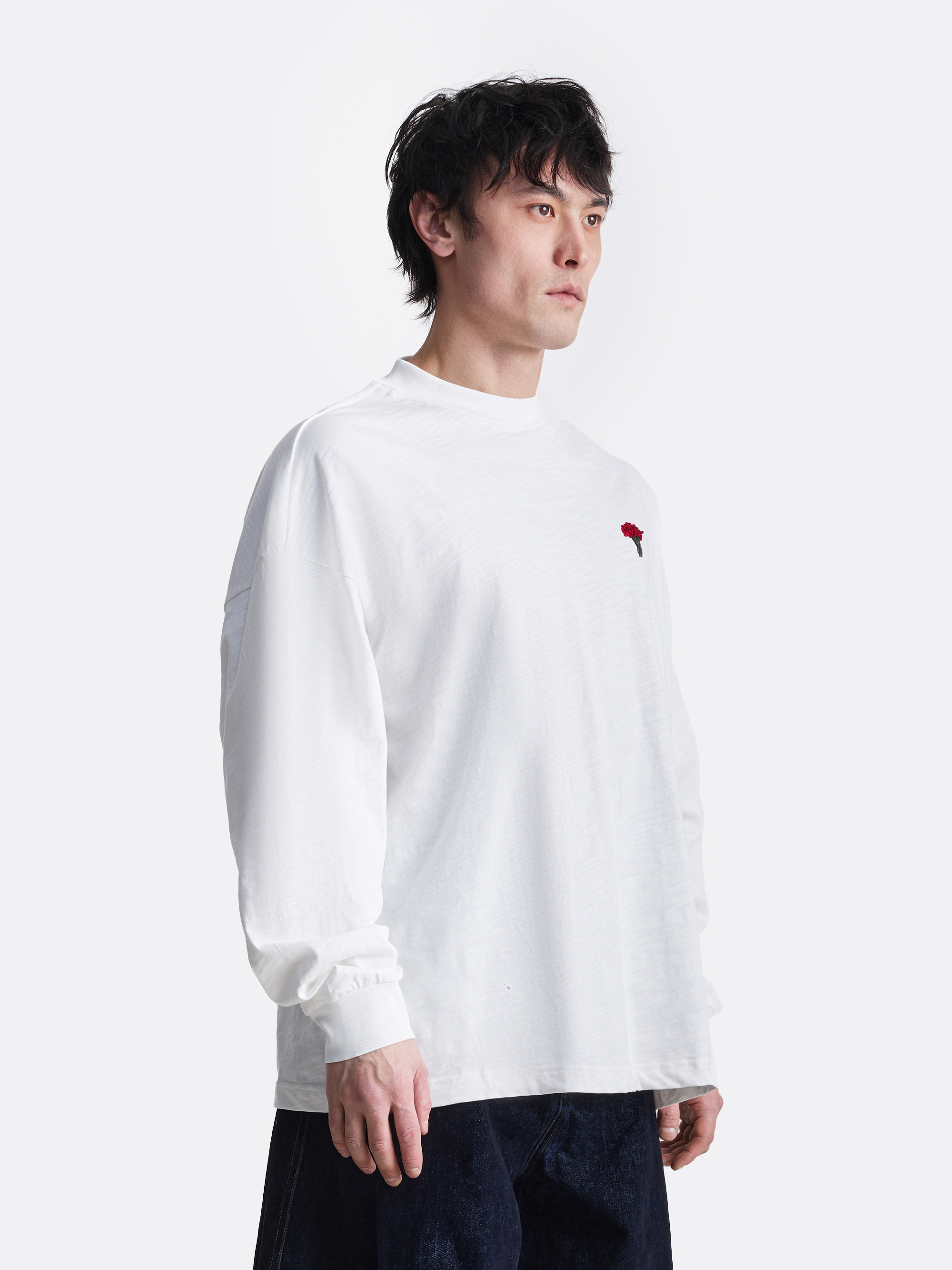 ​Лонгслив bloom