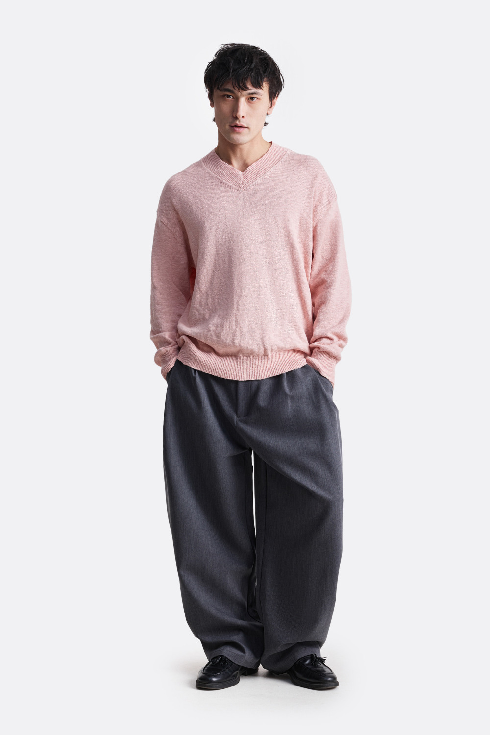 ​Свитер с V-образным вырезом