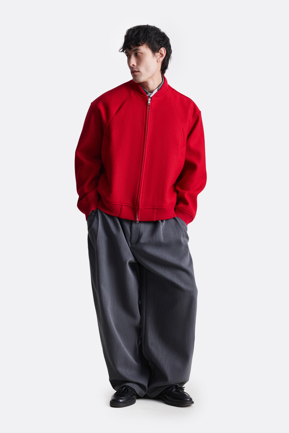 ​Утепленный бомбер