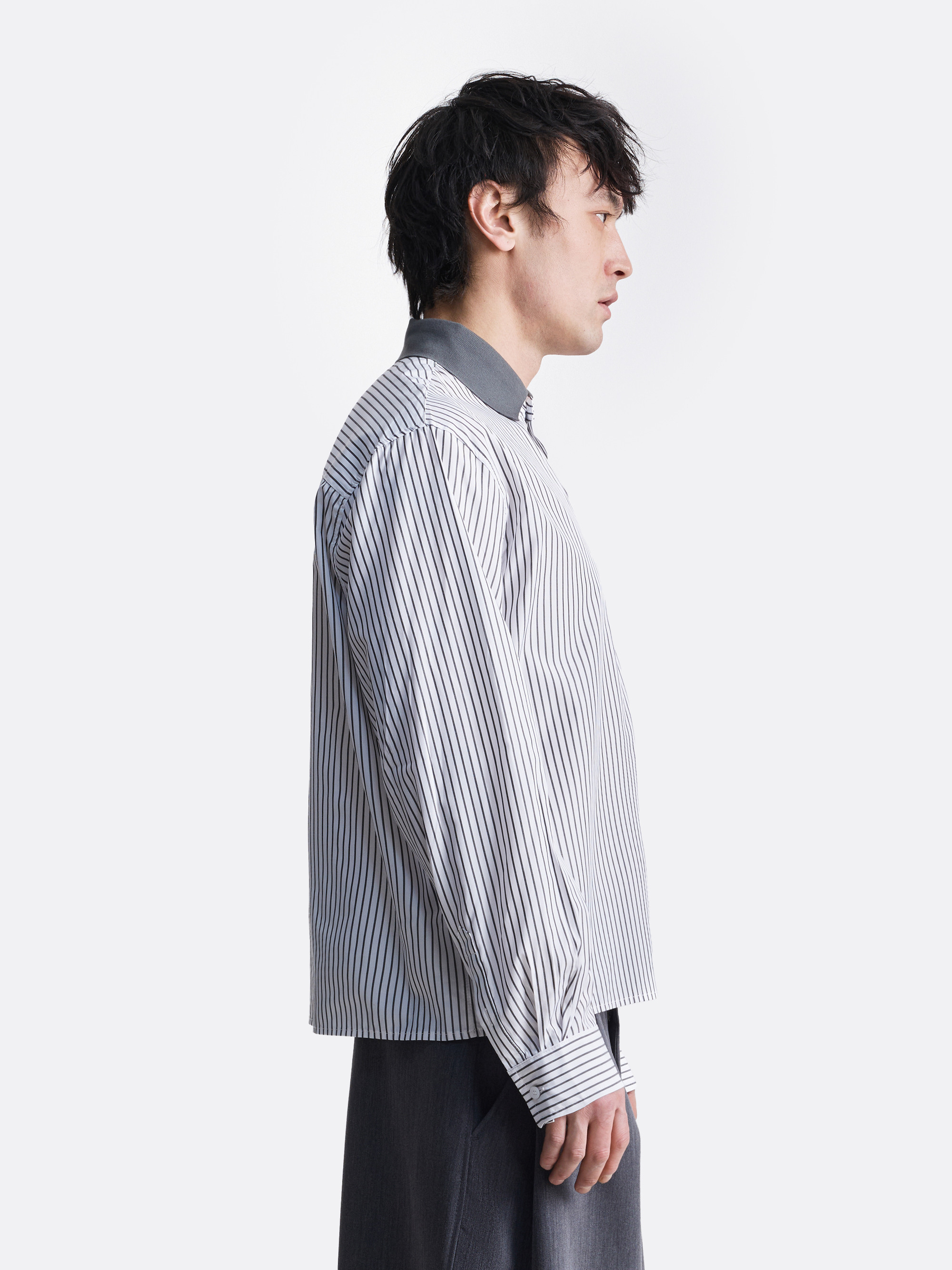 ​Рубашка в диагональную полоску