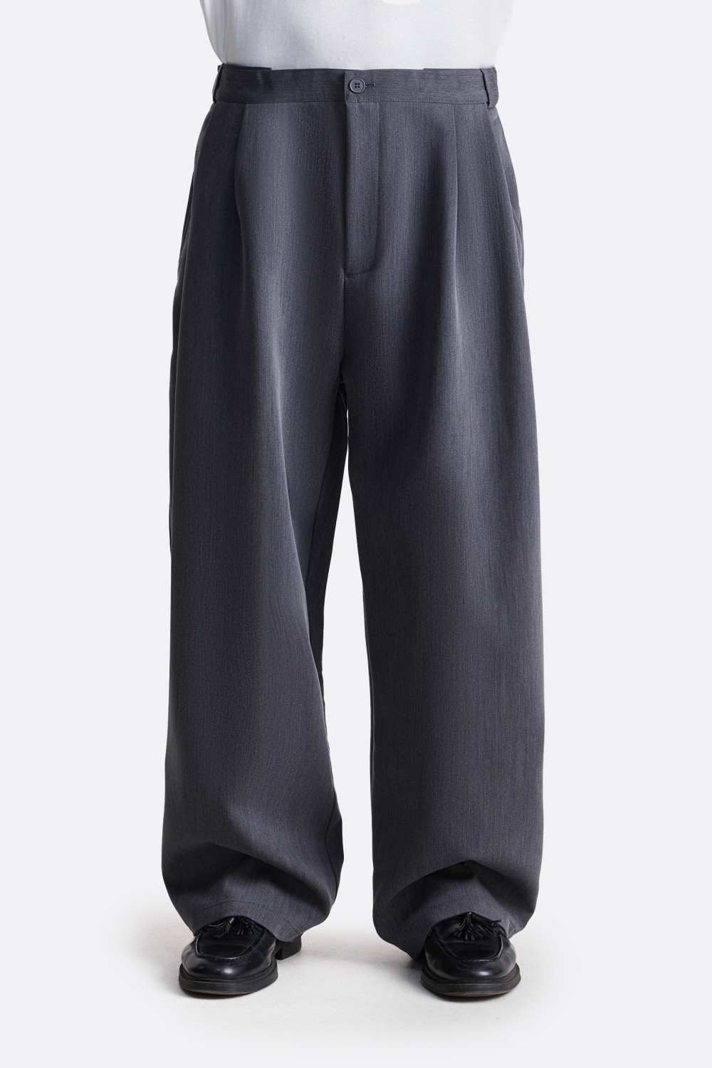 Брюки свободного силуэта