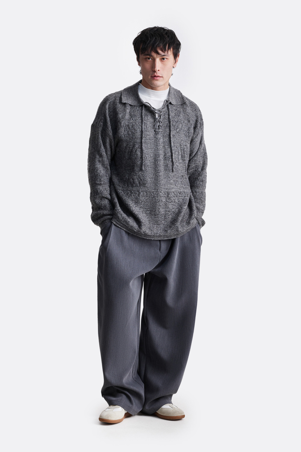 ​Свитер с декоративным узором