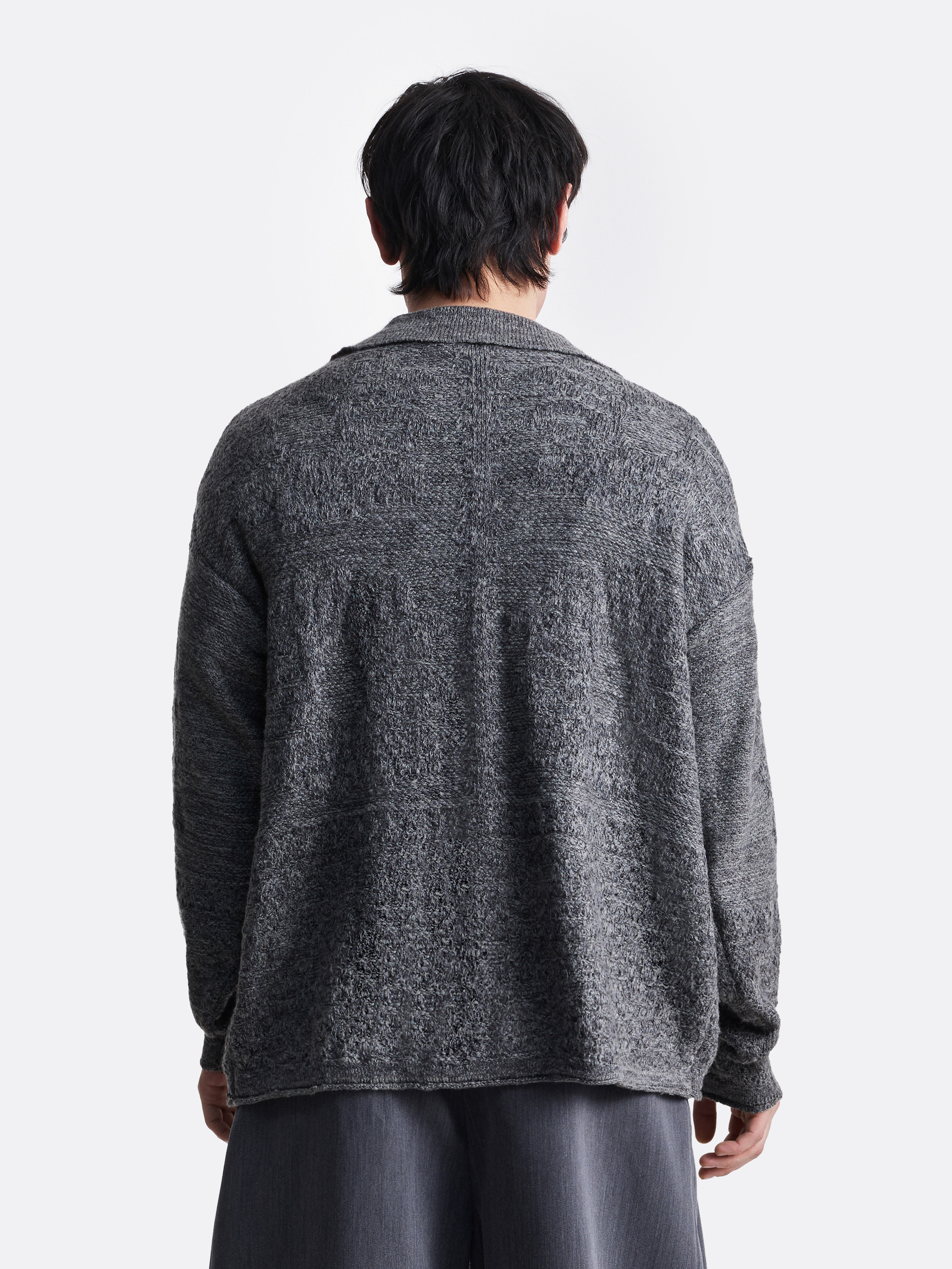 ​Свитер с декоративным узором