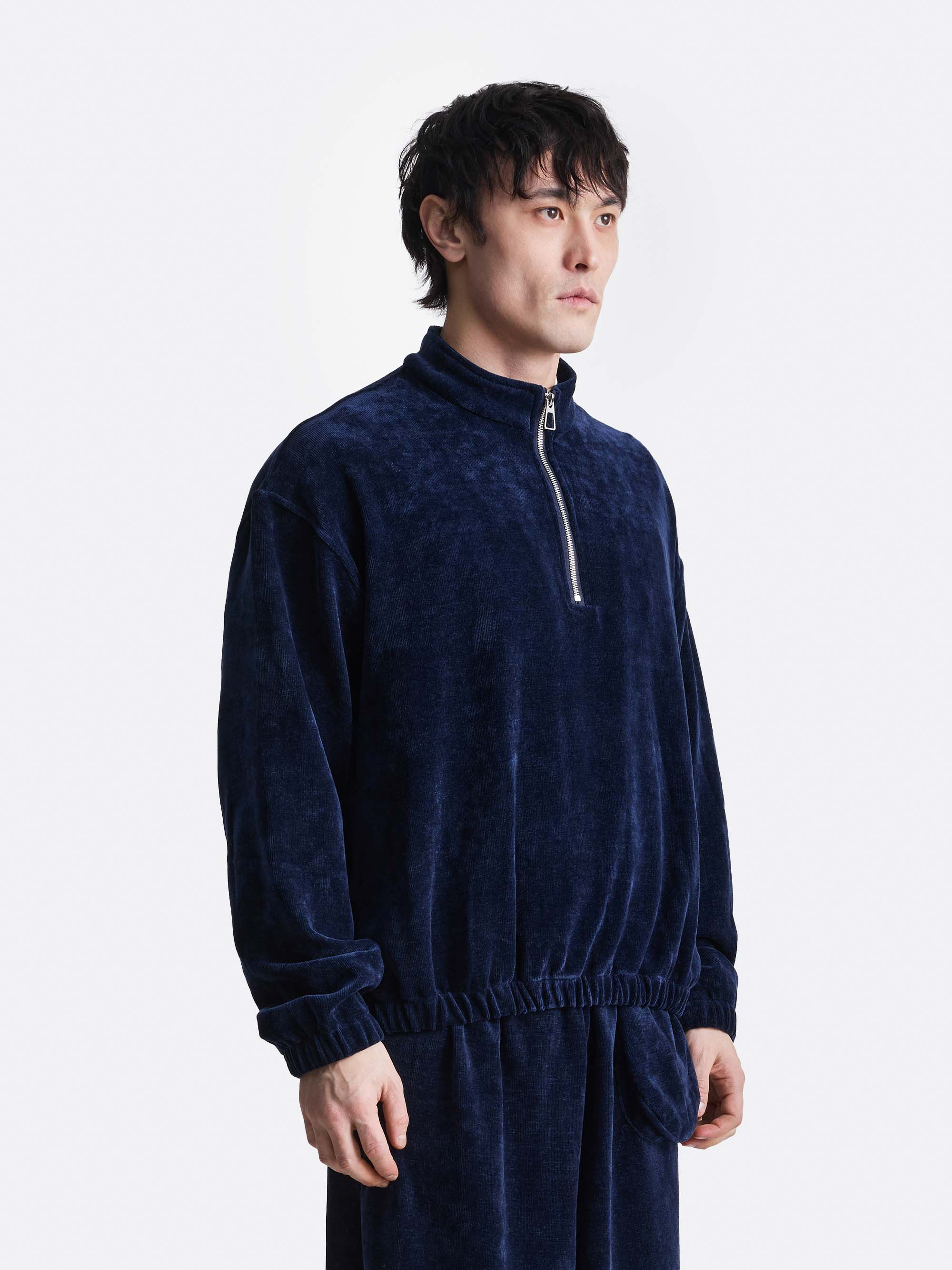 Свитшот из велюра