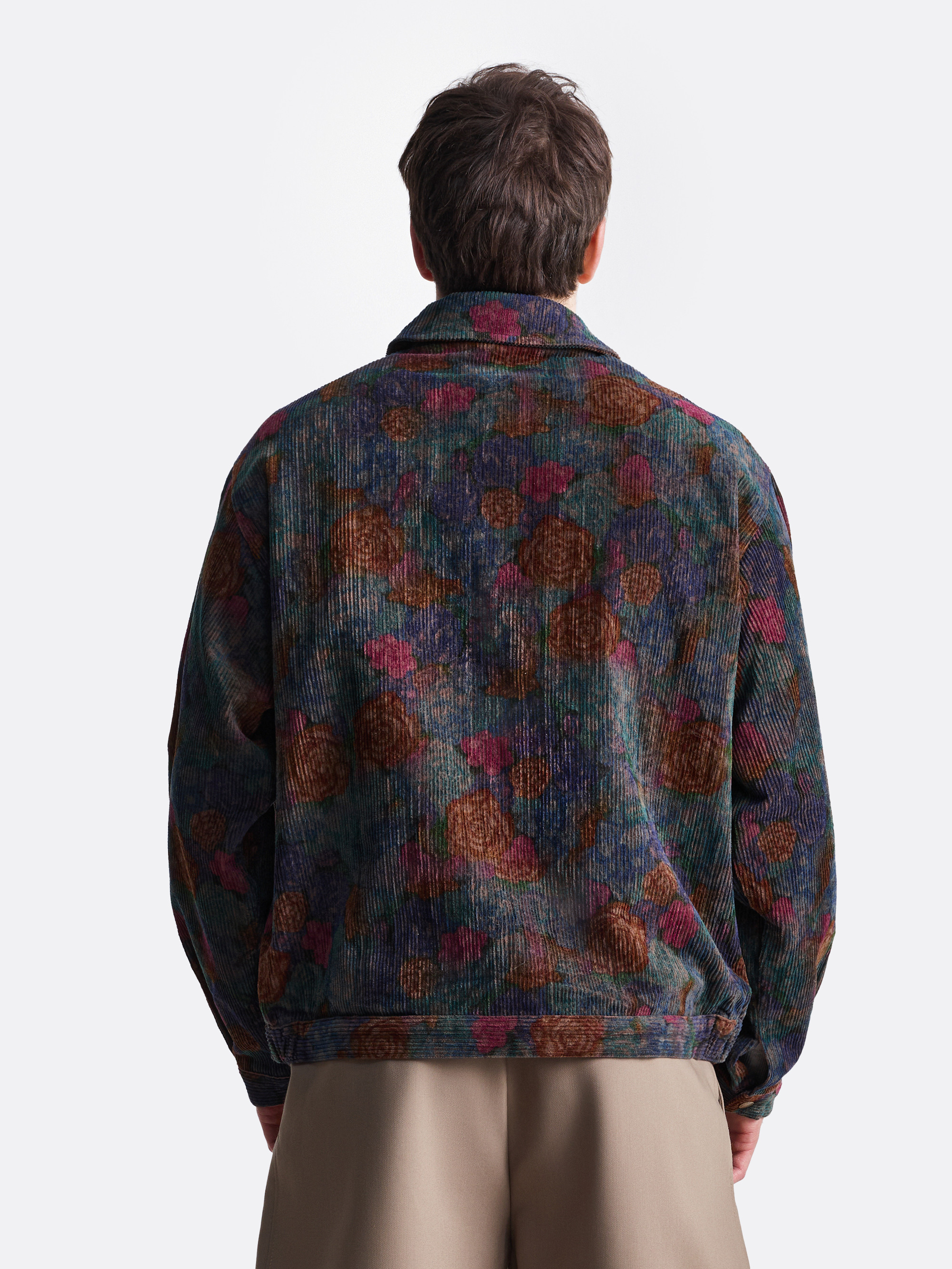 ​Вельветовая куртка